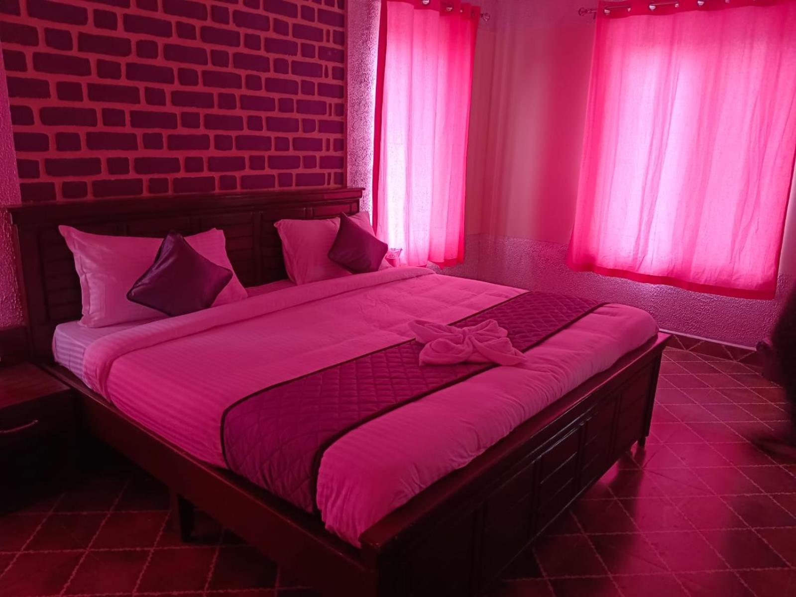 Misty Valley Inn كوديكانال المظهر الخارجي الصورة